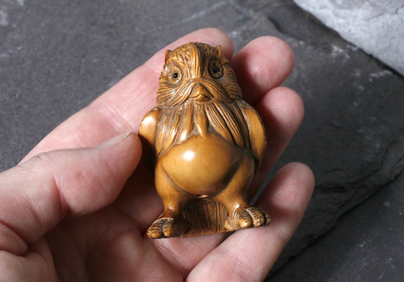 netsuke-owl-1.jpg