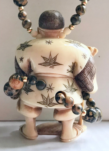 2 - Netsuke - Back.jpg