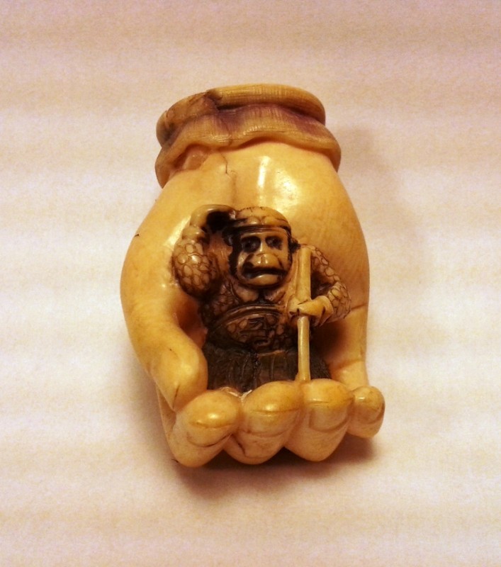 netsuke_monkey_01A.JPG