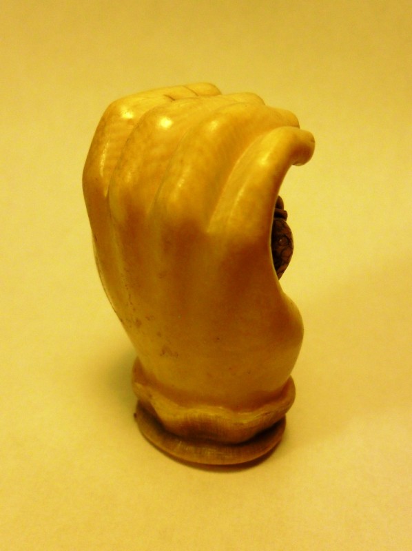 netsuke_monkey_03.JPG