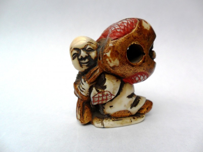 netsuke_sack_01.JPG